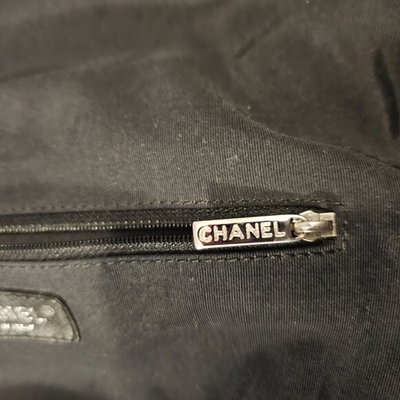 Authentic Chanel Unlimited Logo Tote Bag -full set - Picture 13 of 16